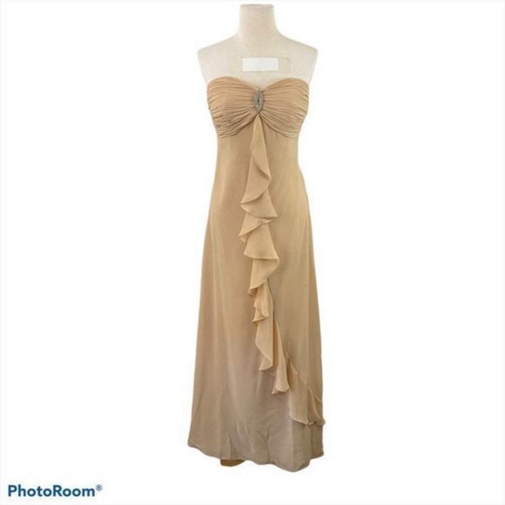 CRYSTEL Tan Strapless Formal‎ Dress